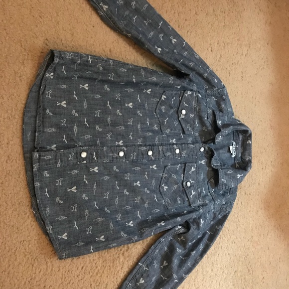 ❤️Boys long sleeve bundle❤️ - Picture 7 of 8